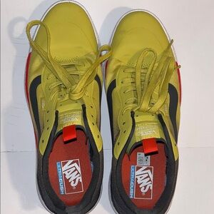 Vans Men’s Yellow and Black Low-Top Sneakers with Red Pull Tab